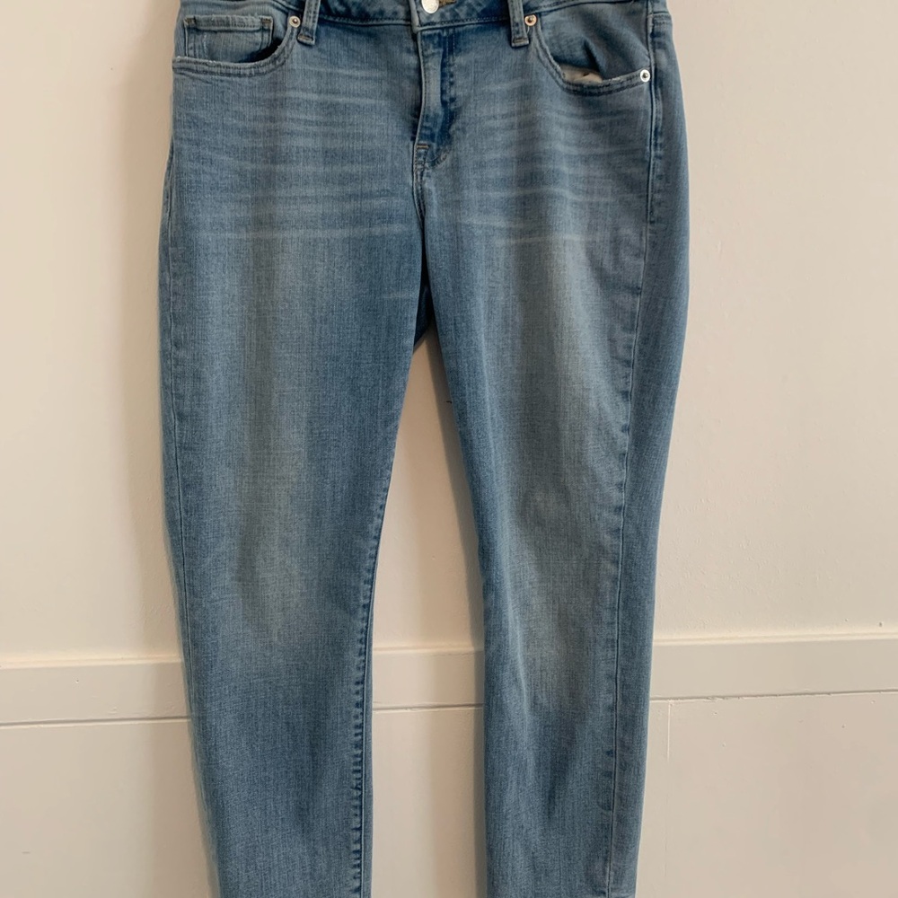 Lucky Brand Women's Light Blue Straight Leg Jeans